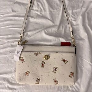 Coach bear crossbody 🧸